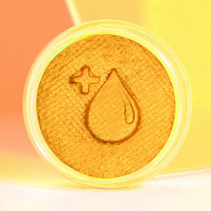 Water activated gold eyeliner from SUVA