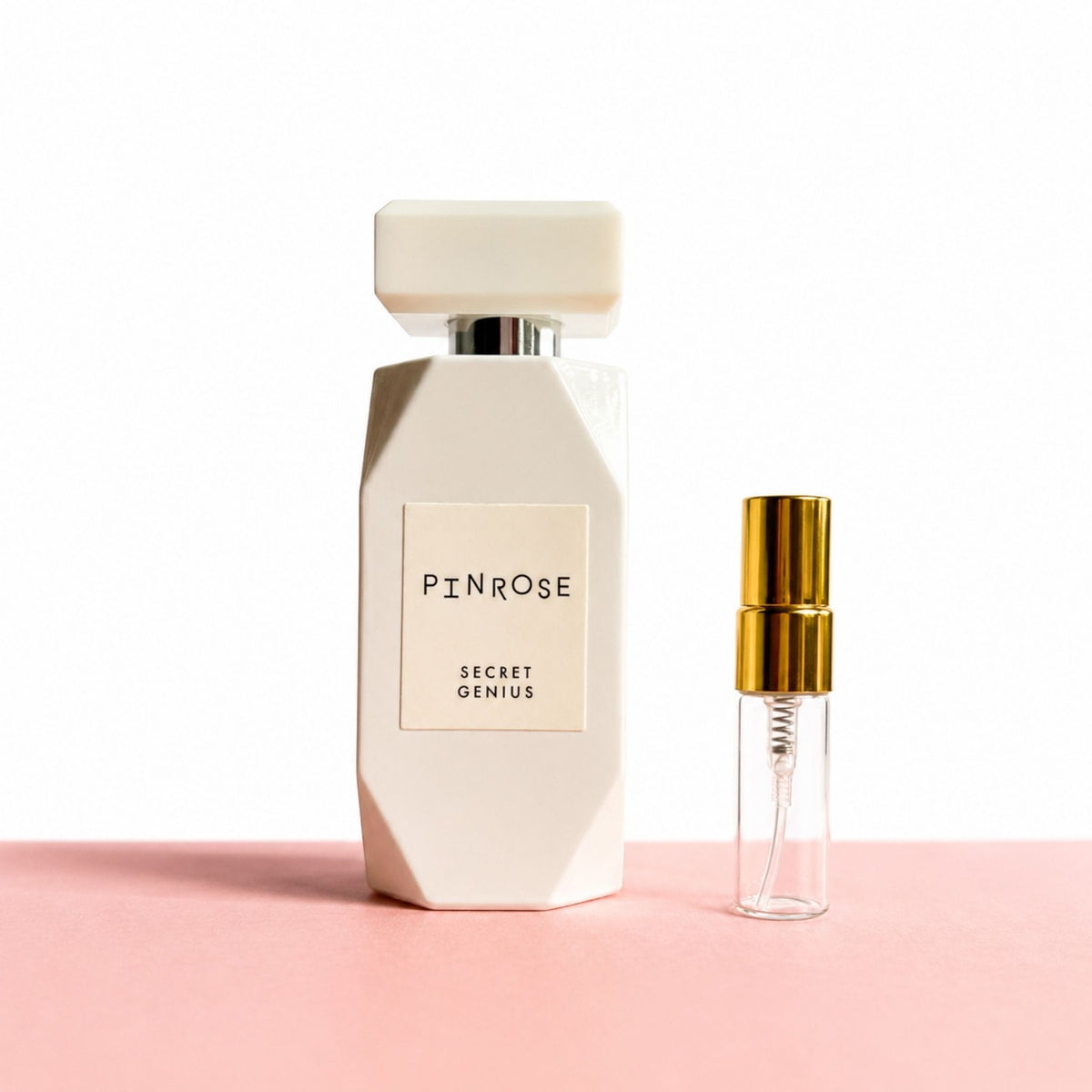 3ml decant of the discontinued formula of Secret Genius by Pinrose