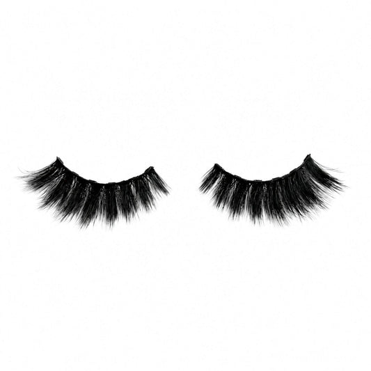 Victoria | YASHI Magnetic Lashes