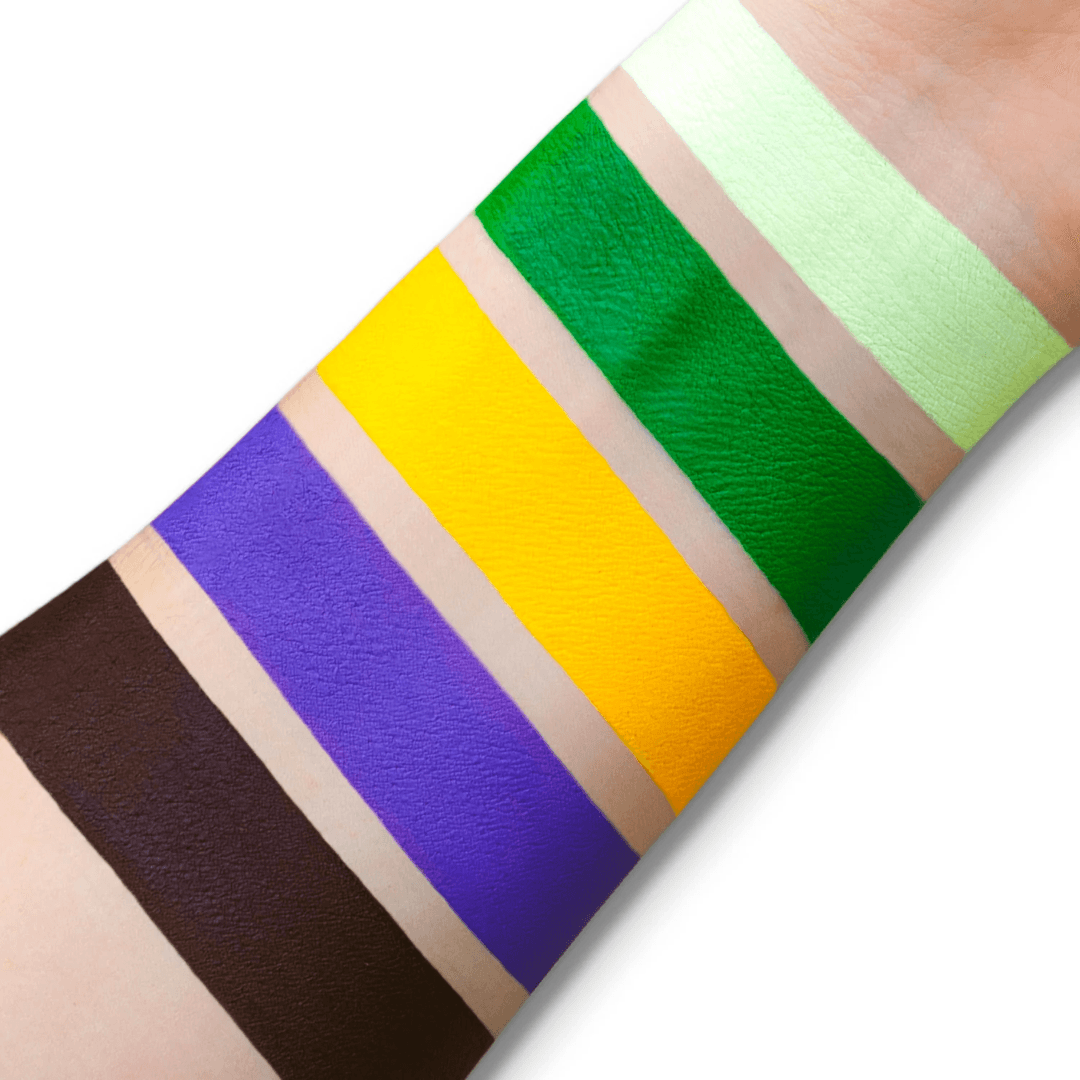 SUVA halloween eyeliner swatches